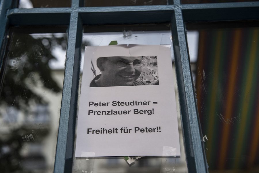 In de parochie van Peter Streudtner wordt voor hem gebeden sinds zijn opsluiting
in Turkije.
