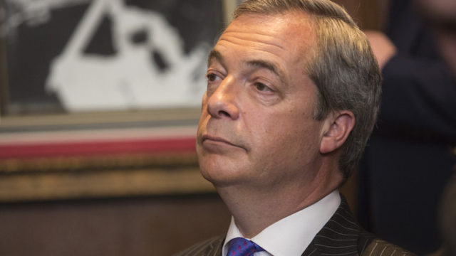 Nigel Farage wil de focus op de brexit houden.