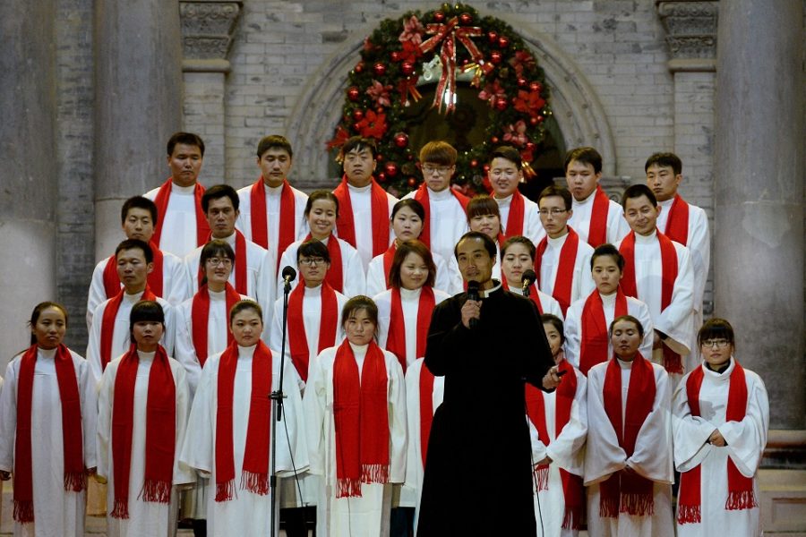Kerstavond in een Katholieke kerk in de Chinese stad XI’an.