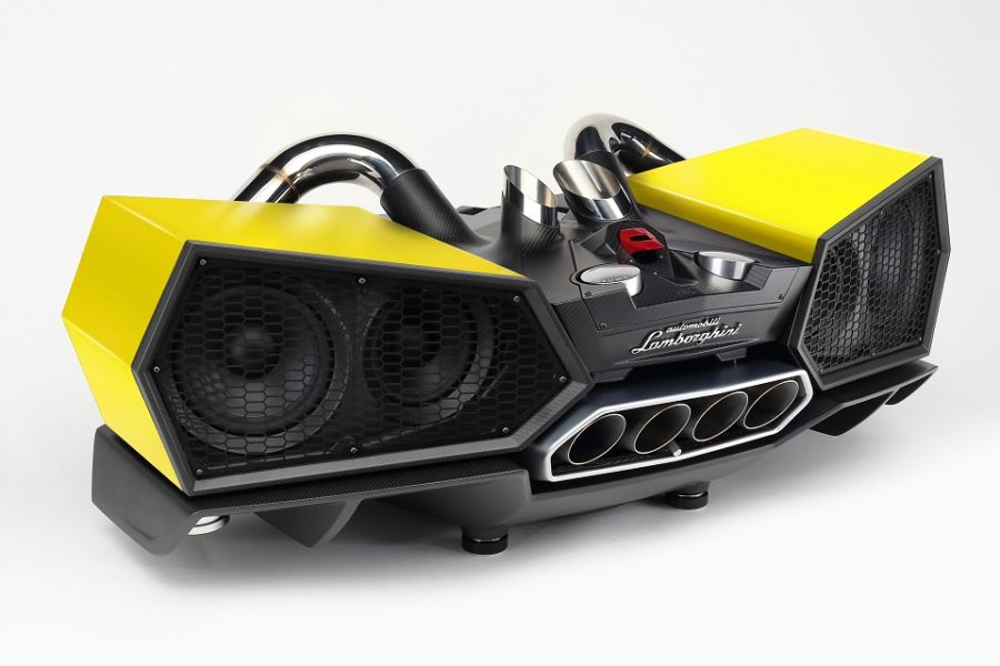 Zo’n £16,000 kosten deze super de luxe Lamborghini speakers. Voor muziek altijd
en overal!