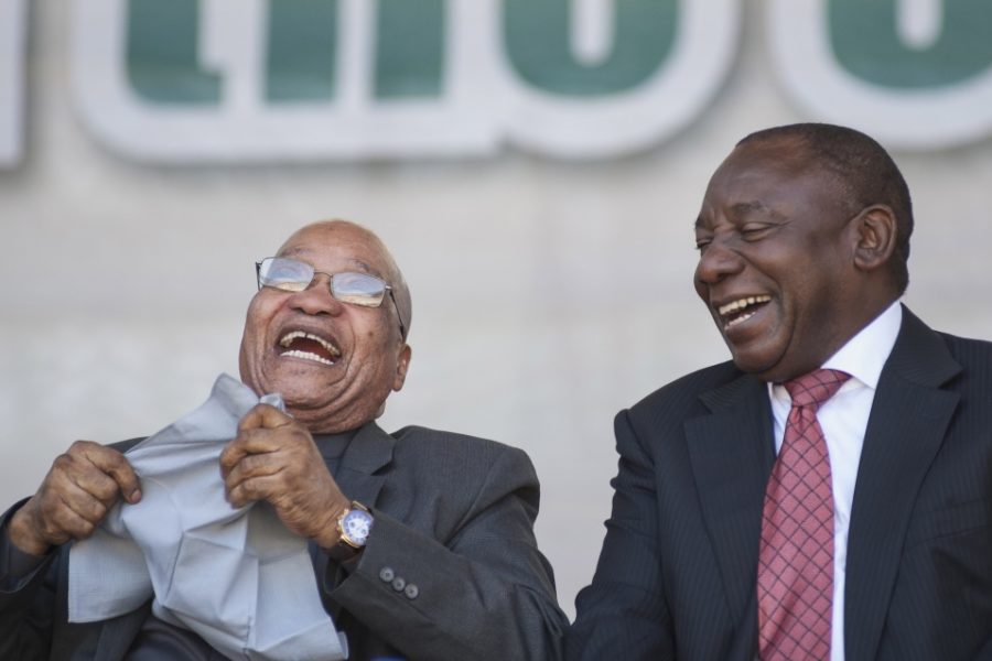 Vorig en huidig president van Zuid-Afrika, Jacob Zuma en Cyril Ramaphosa.