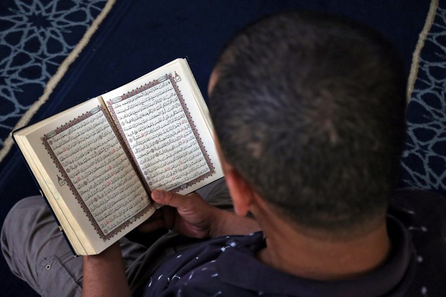 We moeten toegeven dat Philippe Clerick de Koran niet in het Arabisch heeft
gelezen.