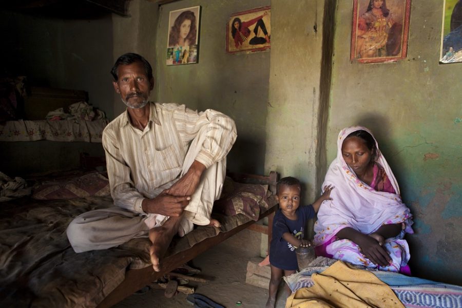De familie van Asia Bibi leeft zelf ondergedoken.

Reporters / Lineair