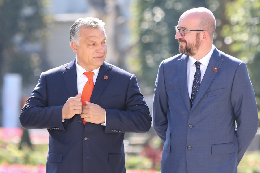 Viktor Orban en Charles Michel: premiers tegen en voor het VN-pact van
Marrakesh.