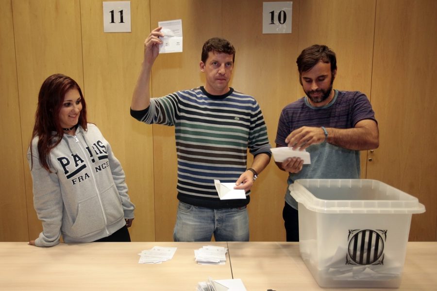 1 oktober 2017 werd er gestemd en geteld in Catalonië, her een telbureau in
Barcelona.