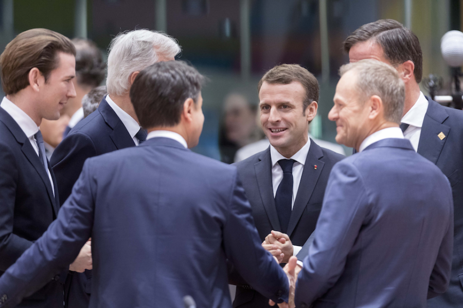 Vlnr: Sebastian Kurz (premier Oostenrijk), EU-onderhandelaar Michel Barnier,
Giuseppe Conte (president Italië), Emmanuel Macron (president Frankrijk), Donald
Tusk (voorzitter Raad van Europa) en Mark Rutte (premier Nederland): de elite
van de EU op een brexit-conferentie in Brussel.