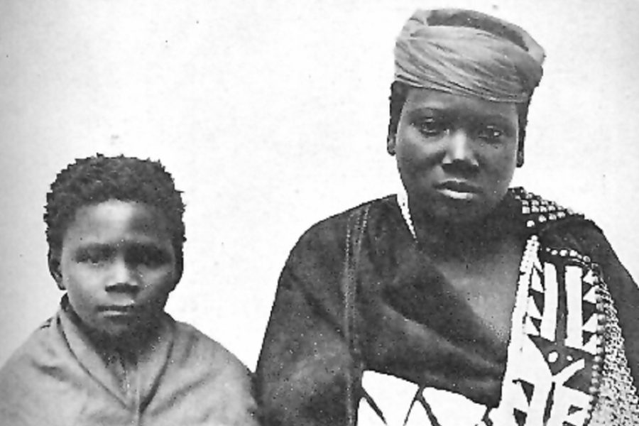 Nongqawuse (rechts), de Greta Thunberg van haar tijd