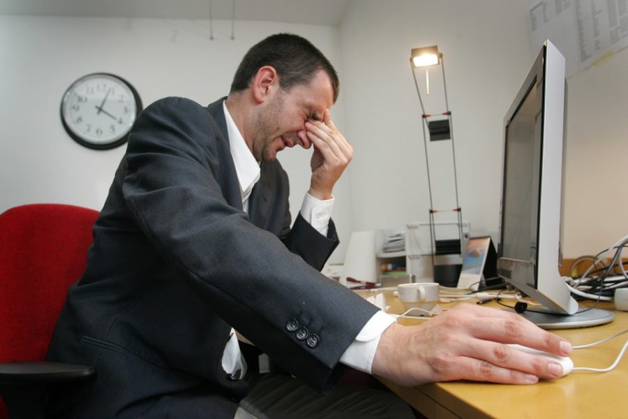 Vlamingen gaan niet ten onder aan stress op het werk, zo blijkt uit studies.