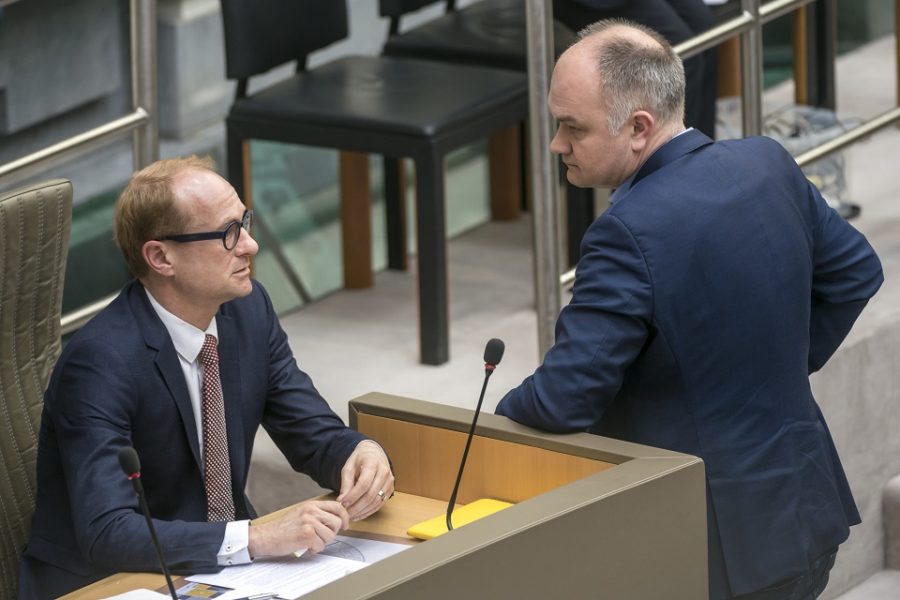 Björn Rzoska met Ben Weyts in het Vlaams Parlement