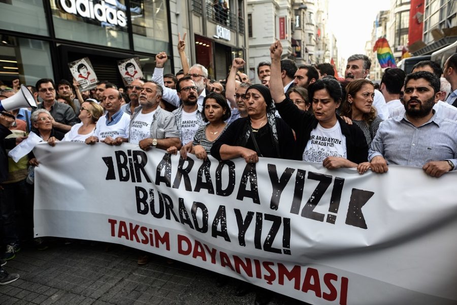 Demonstratie op de verjaardag van de Gezi-protesten van 2013