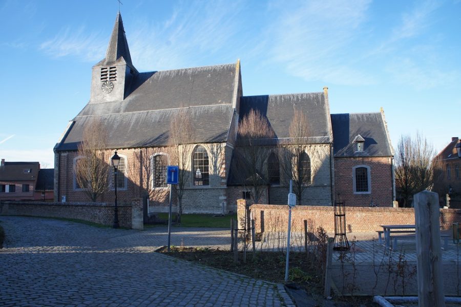 De parochiekerk van Lieferinge (Ninove), 318 inwoners, al duizend jaar
parochiekerk. Morgen ontwijd?