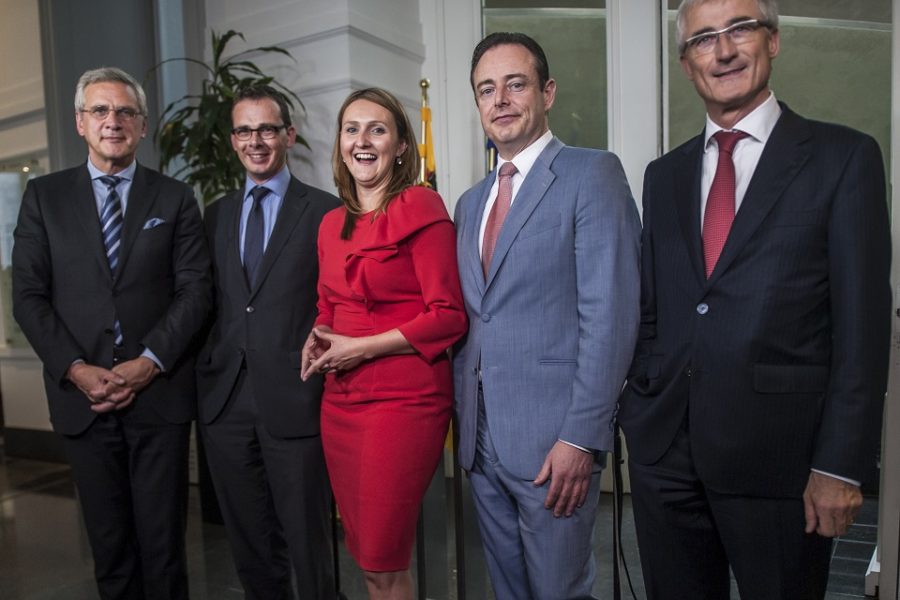 Kris Peeters, Wouter Beke, Bart De Wever en Gwendolyn Rutten stellen Zweeds I
voor in 2014.

© Reporters / Michel Gouverneur