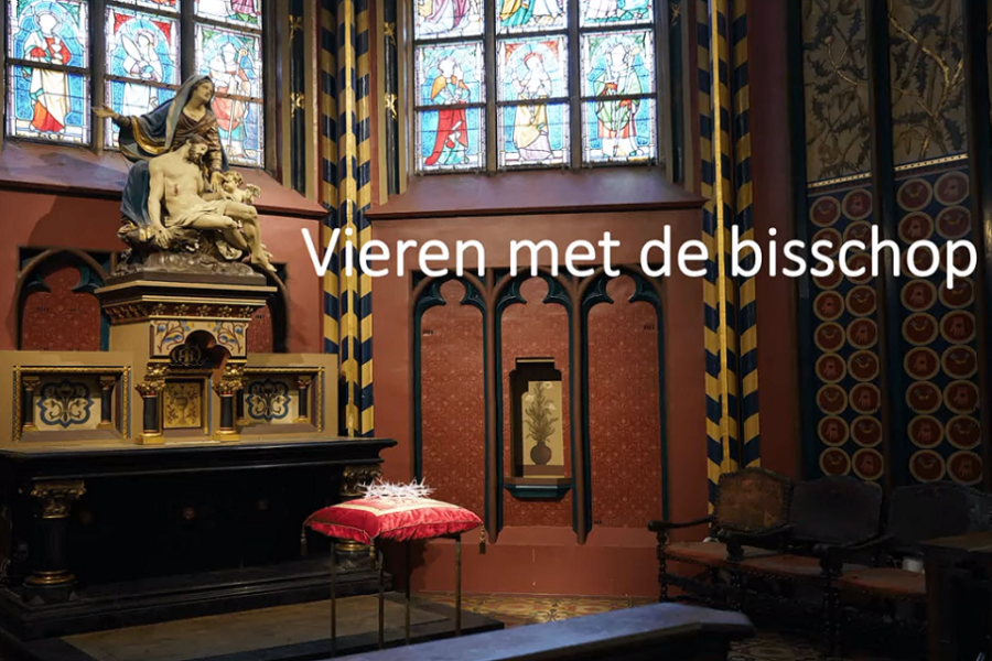 Elke dag streamt het Youtubekanaal van de Antwerpse kathedraal een
eucharistieviering.