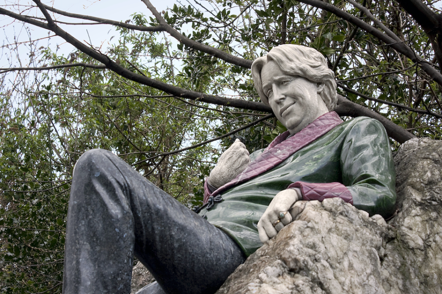 Oscar Wilde, standbeeld nabij Merrion Square in Dublin.