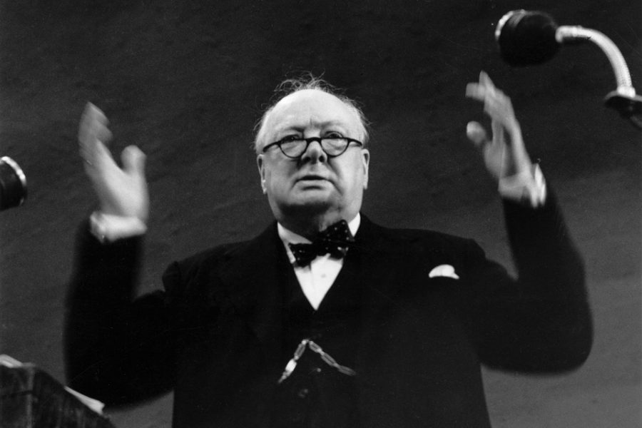 Leiders als Churchill nemen de nodige beslissingen, niet de populairste.