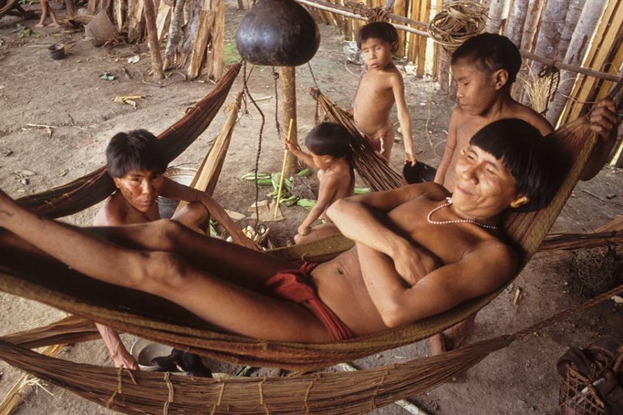 Geïsoleerde stammen zoals de Yanomami in Brazilië zijn extra kwetsbaar voor het
nieuwe coronavirus.