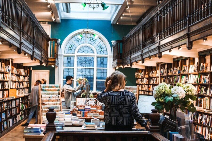 Boekenwinkels blijven belangrijk voor de boekverkoop