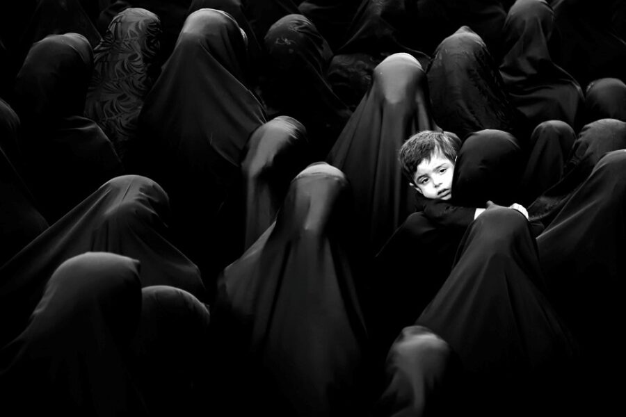 Gesluierde vrouwen in Iran
