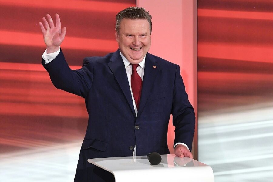Michael Ludwig (SPÖ) triomfeert in Wenen en vaagt de FPÖ van de kaart.