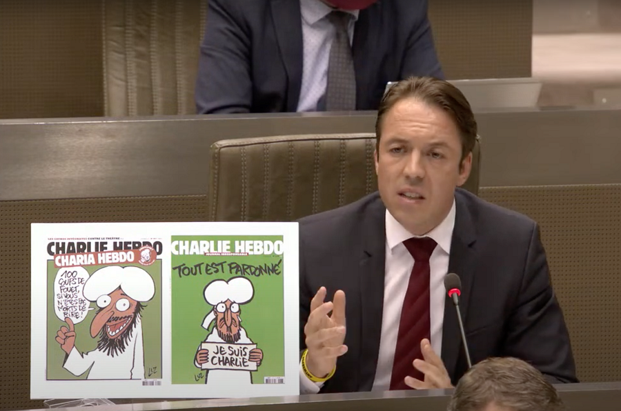 Sam van Rooy toonde de Mohammed-cartoons in het Vlaamse parlement.