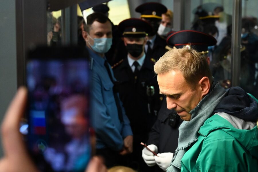 Van Berlijn naar Moskou, van ziekenhuis naar gevangenis: Aleksej Navalny
gearresteerd bij aankomst in Rusland.