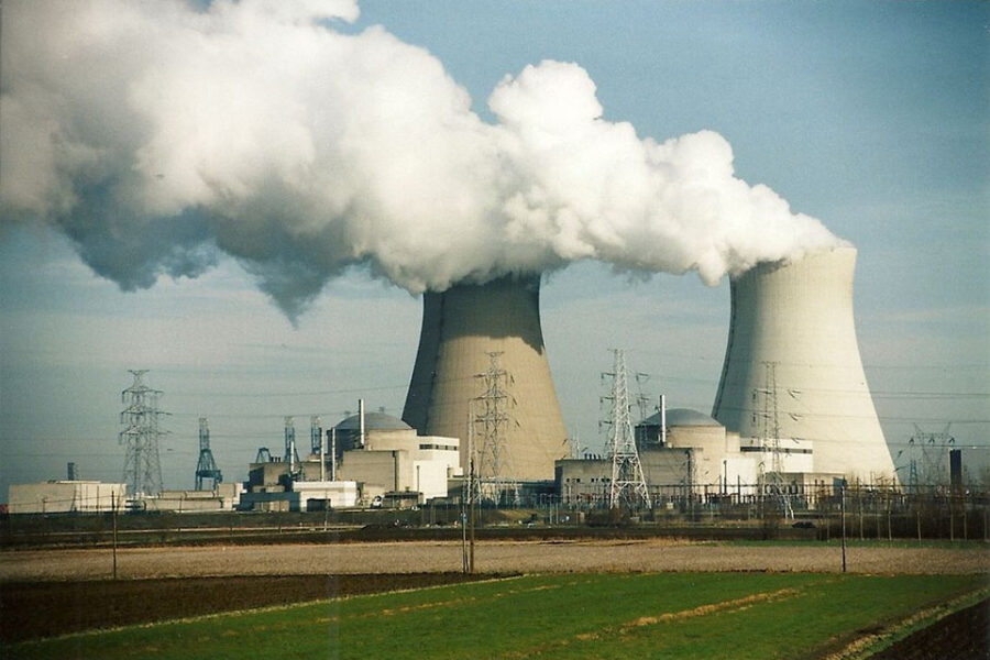 Aanhouden en verlenging van de levensduur van kerncentrales zal voordeliger en
klimaatneutraler uitpakken dan de kernuitstap.