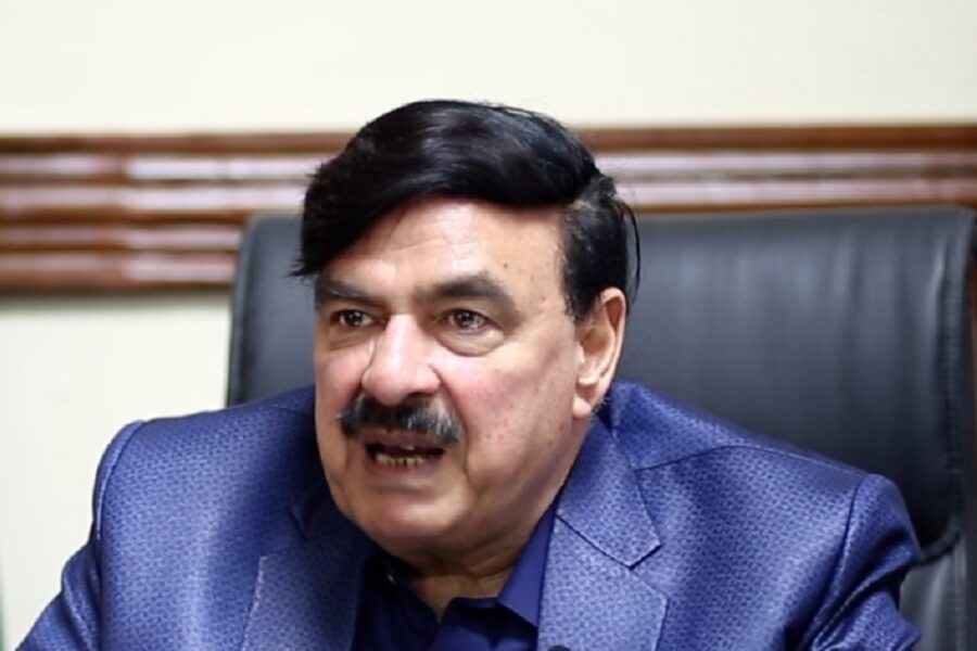 Pakistaans binnenlandminister Rasheed Ahmed steekt zijn sympathie voor de
Taliban niet weg.