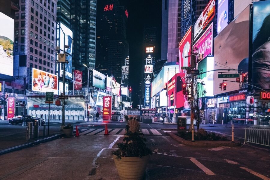 Times Square, New York tijdens de lockdown van 2020.