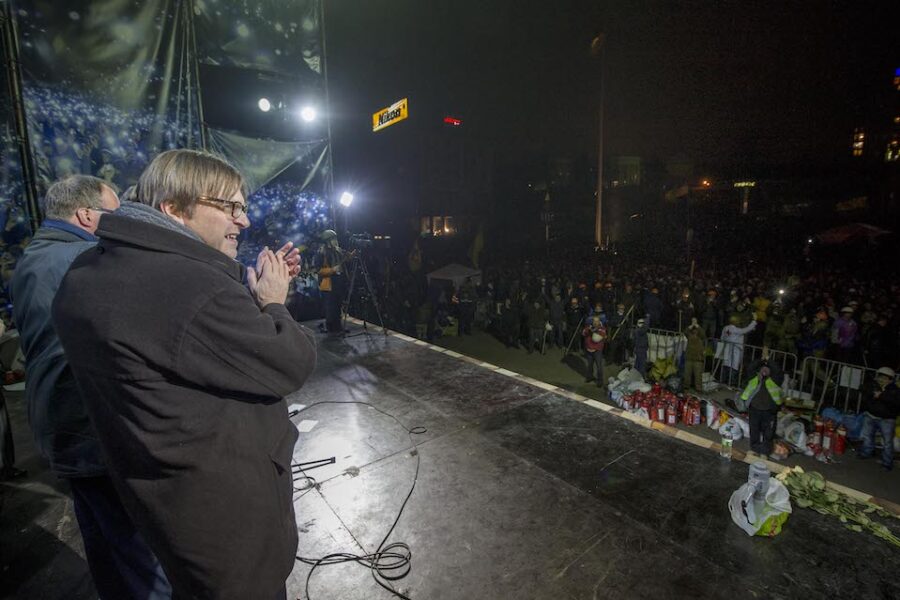 Guy Verhofstadt in Kiev tijdens de revolte van 2014.