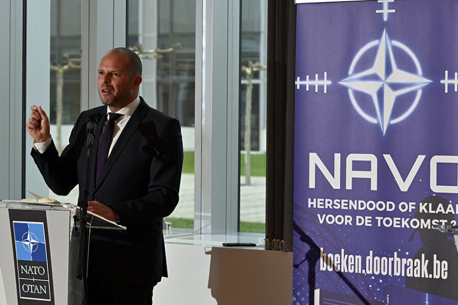 Theo Francken vindt dat de NAVO een rol te spelen heeft in het conflict met
Rusland