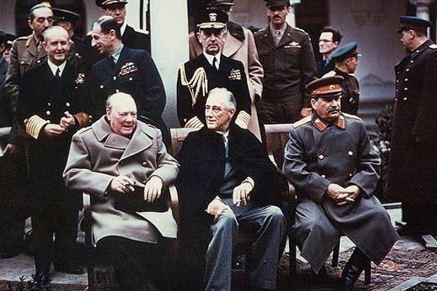 Churchill, Roosevelt en Stalin tijdens de conferentie van Jalta.
