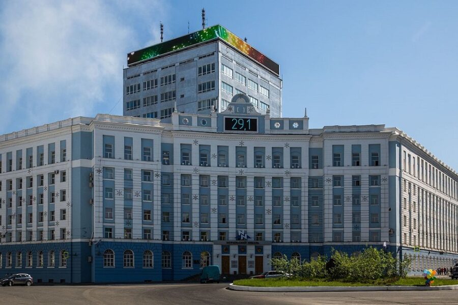 Rusland neemt met haar grondstoffen een sleutelpositie in bij de transitie naar
een groenere economie. Beeld: het Nikkelkantoor van Nornickel.