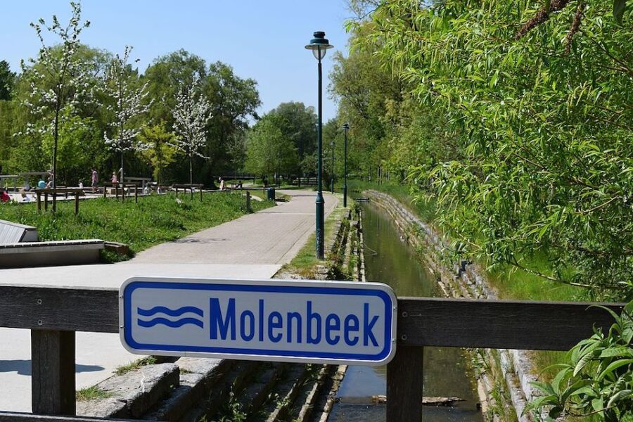 Stef en Erwin zijn zelf gaan vaststellen hoe mooi en rustig het is aan de
Molenbeek.