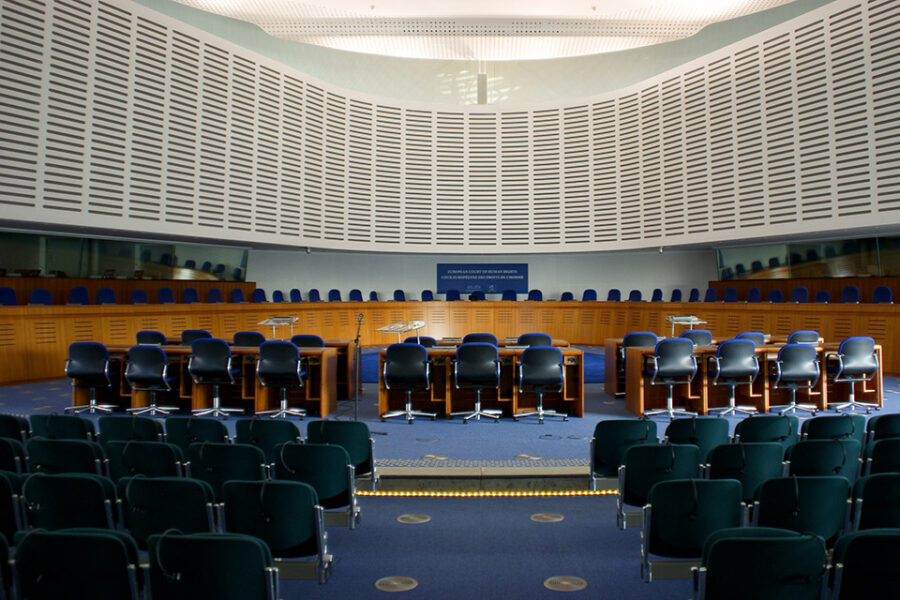 De rechtszaal van het Europees Hof voor de Rechten van de Mens.