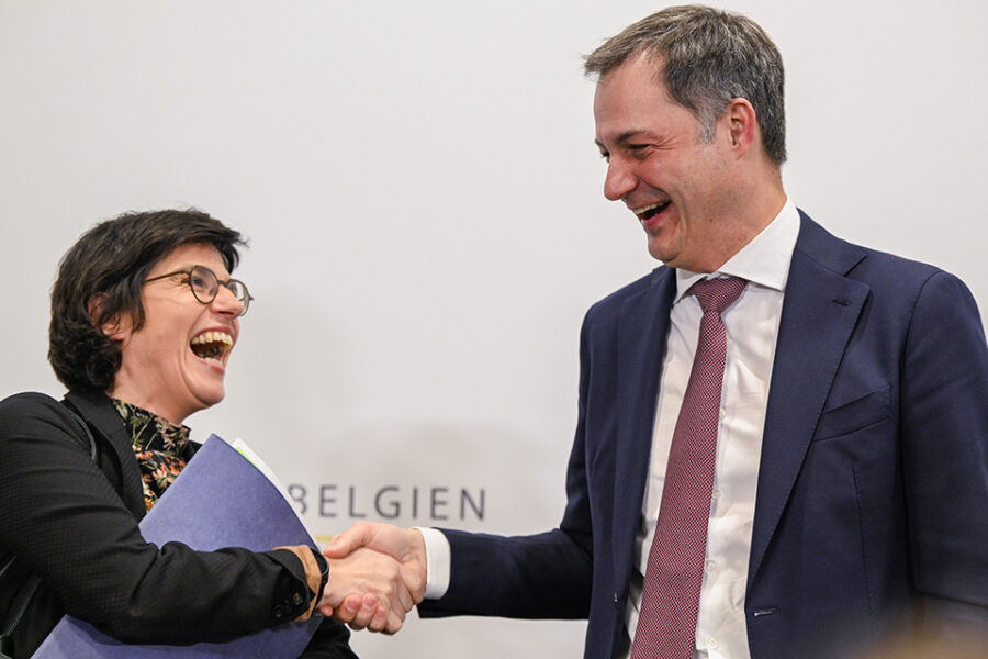 Energieminister Tinne Van der Straeten en premier Alexander De Croo zijn blij
met de Engie-deal.