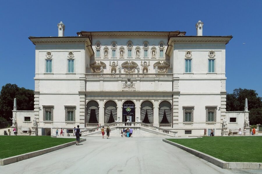 De Galleria Borghese, in het park Villa Borghese.