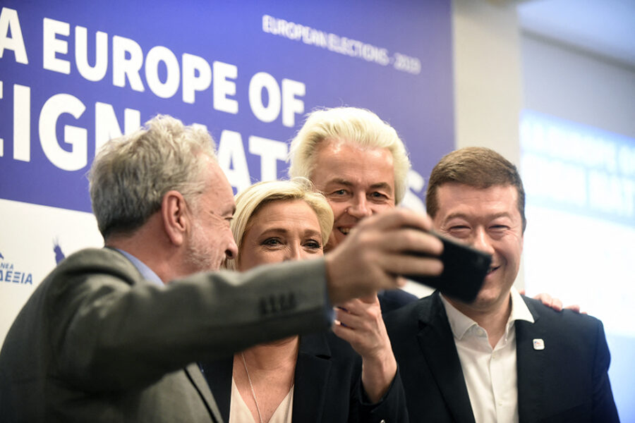 Gerolf Annemans, Marine Le Pen, Geert Wilders en de Tsjech Tomio Okamura tijdens
een bijeenkomst van de ENV.
