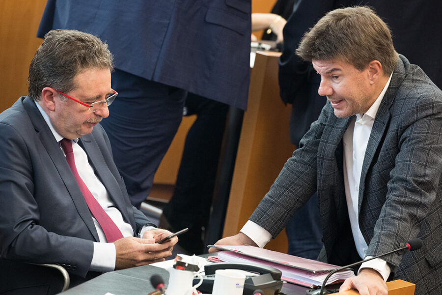 Brussels minister-president Vervoort en minister van Budget Sven Gatz.