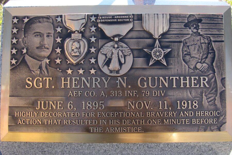 Gedenkplaat voor Henry Gunther (1895-1918), de laatste gesneuvelde van de Eerste
Wereldoorlog