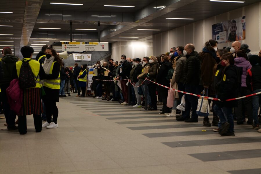 Opvang van Oekraïense vluchtelingen op Centraal Station van Berlijn.