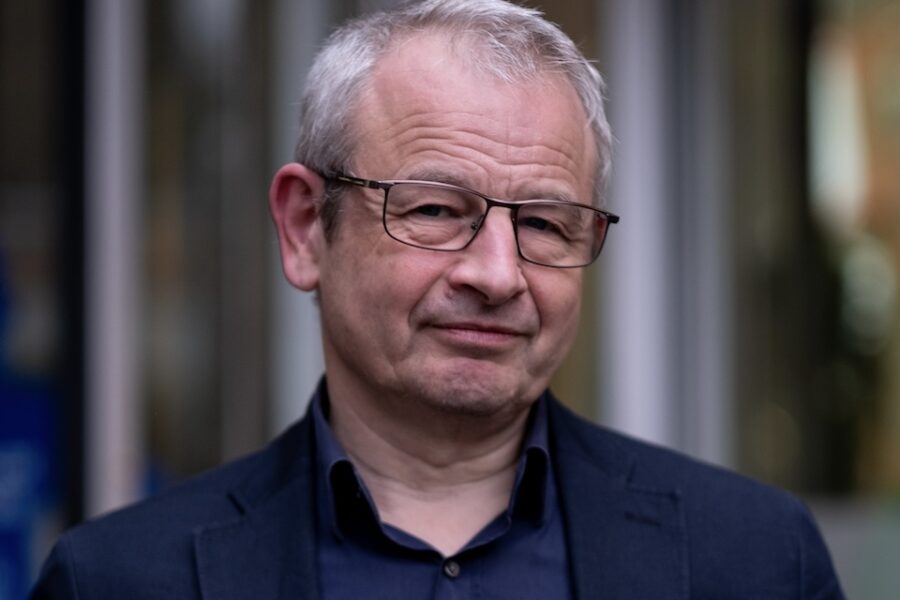 Politicoloog Bart Maddens: ‘Particratie is de prijs die we betalen voor het in
stand houden van België.’