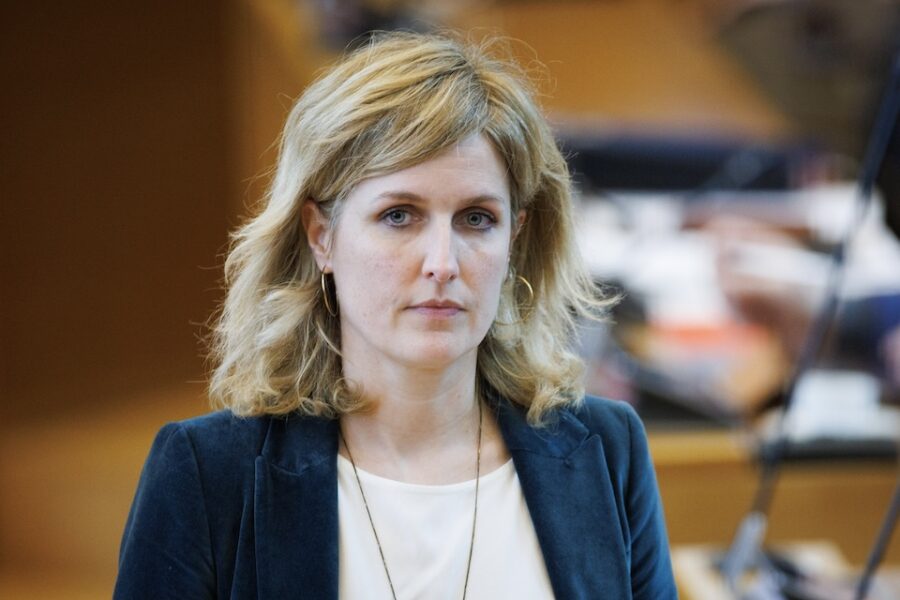 Céline Tellier, Waals minister van Leefmilieu, Natuur, Dierenwelzijn en Rurale
Renovatie, en gul met subsidies.