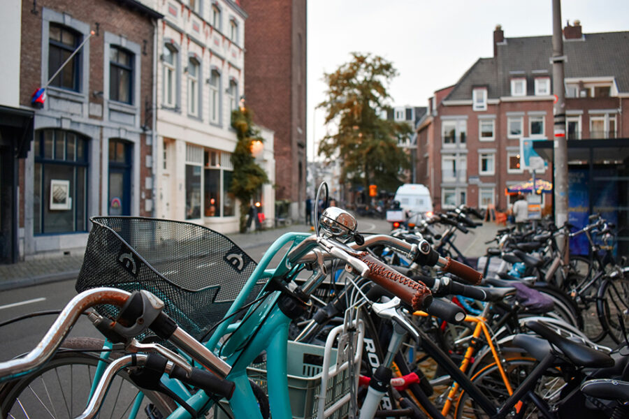 De fiets krijgt in de toekomst nog meer voorrang in de steden.