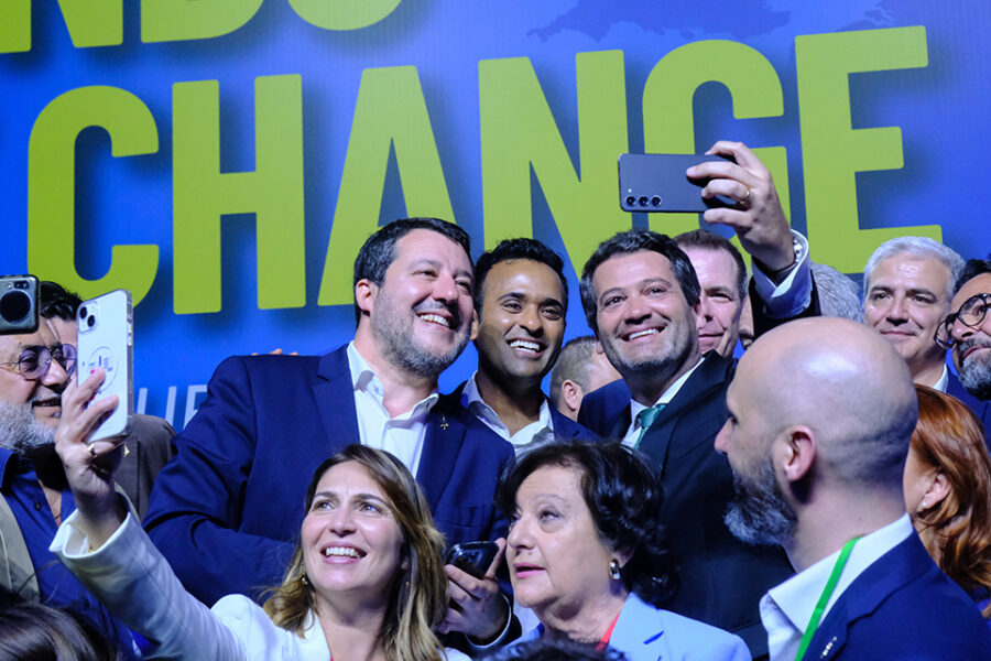 (vlnr) Matteo Salvini, Vivek Ramaswamy en André Ventura tijdens een bijeenkomst
twee weken geleden van de ID-partij.