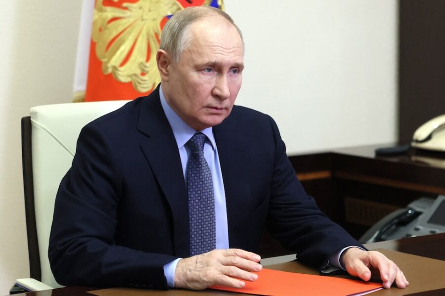 Poetin tijdens een videoconferentie op 30 maart 2024 in zijn residentie net
buiten Moskou.